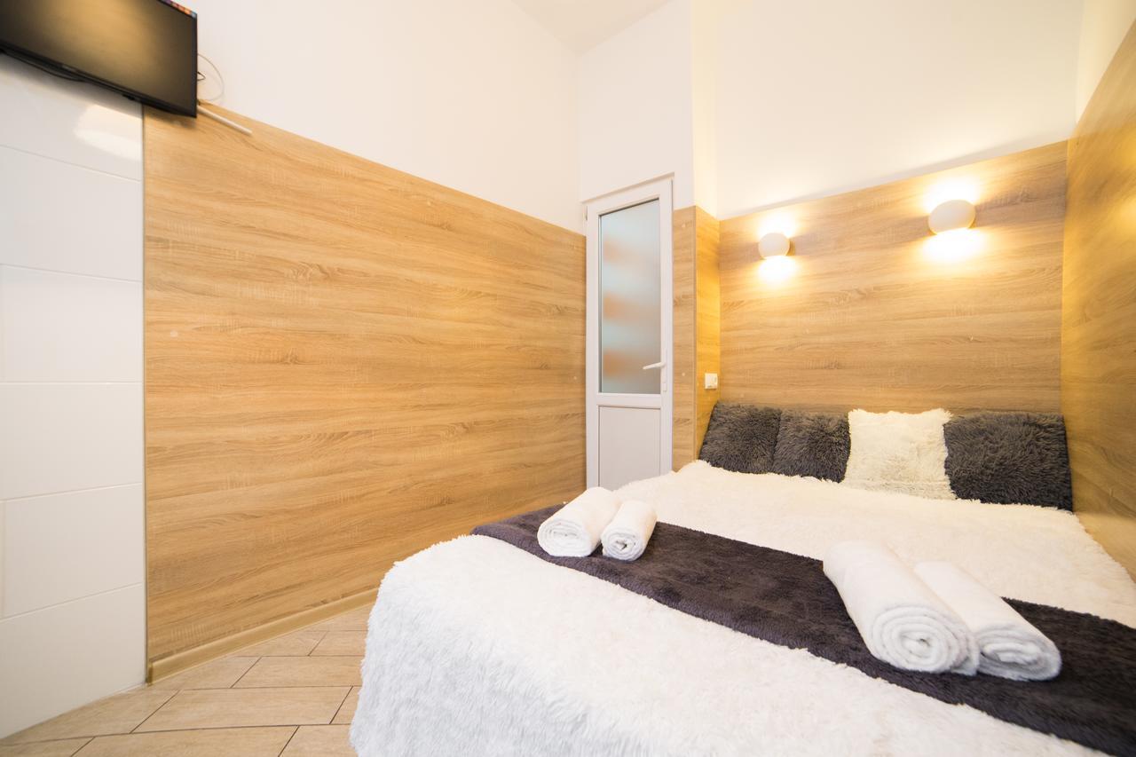 Smart Apartment On Filatova Liov Exterior foto